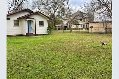 504 E Bell Avenue, Crockett, TX 75835 - Photo 11