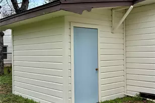 504 E Bell Ave, Crockett, TX 75835 - Photo 7