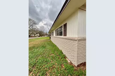 504 E Bell Avenue, Crockett, TX 75835 - Photo 17