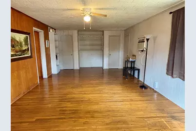 504 E Bell Avenue, Crockett, TX 75835 - Photo 37