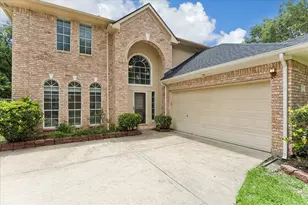 3102 Summer Bay Dr, Sugar Land, TX 77478 - Photo 3