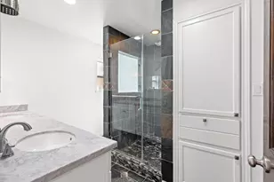 1526 Adkins Rd, Houston, TX 77055 - Photo 19