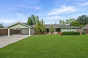 1526 Adkins Rd, Houston, TX 77055 - Photo 1