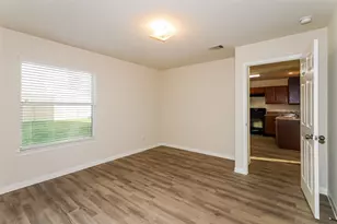 5430 Latta Plantation Dr, Katy, TX 77449 - Photo 7
