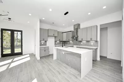 316 E Oakdale Street, Dayton, TX 77535 - Photo 7