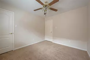 11814 Copperas Creek Dr, Sugar Land, TX 77498 - Photo 25