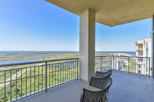 801 E Beach Dr, Galveston, TX 77550 - Photo 39