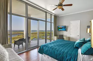 801 E Beach Dr, Galveston, TX 77550 - Photo 37
