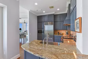 801 E Beach Dr, Galveston, TX 77550 - Photo 23