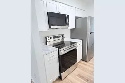 8787 Brae Acres Rd. 607 Brae Acres Road #607, Houston, TX 77074 - Photo 5