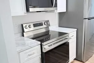 8787 Brae Acres Rd 607 Brae Acres Rd, Houston, TX 77074 - Photo 5
