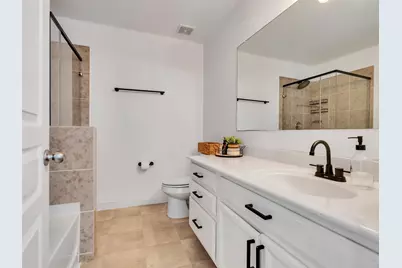 14114 Pecan Hill Court, Houston, TX 77048 - Photo 9