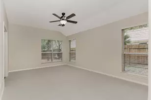 23 Lamps Glow Pl, The Woodlands, TX 77382 - Photo 15