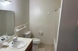 1905 10th St, Hempstead, TX 77445 - Photo 9