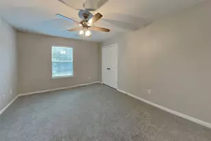 22022 Willow Downs Dr, Tomball, TX 77375 - Photo 9