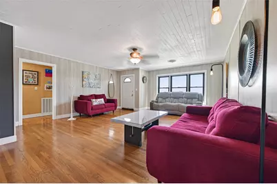 302 W Stone Street, Brenham, TX 77833 - Photo 7