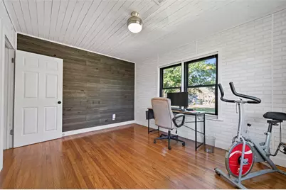 302 W Stone Street, Brenham, TX 77833 - Photo 23