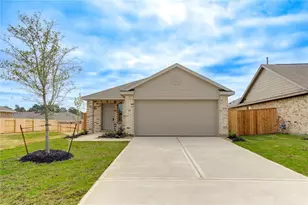 617 Roaring Fls Dr, Willis, TX 77378 - Photo 1