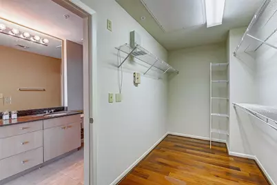 3505 Sage Road #1702, Houston, TX 77056 - Photo 11