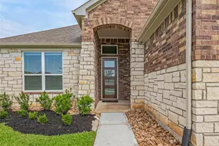 2825 Golden Isle Dr, Texas City, TX 77568 - Photo 3