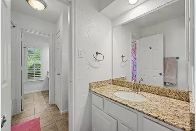 83 E Green Gables Circle, The Woodlands, TX 77382 - Photo 31