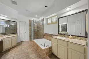 83 E Green Gables Cir, The Woodlands, TX 77382 - Photo 21