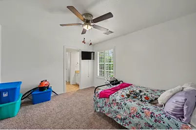 83 E Green Gables Circle, The Woodlands, TX 77382 - Photo 31