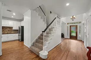 83 E Green Gables Cir, The Woodlands, TX 77382 - Photo 11