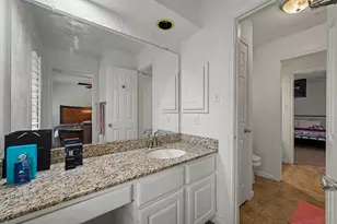 83 E Green Gables Cir, The Woodlands, TX 77382 - Photo 29