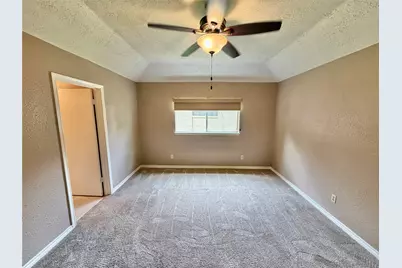 14 Sarita Rd, Angleton, TX 77515 - Photo 13