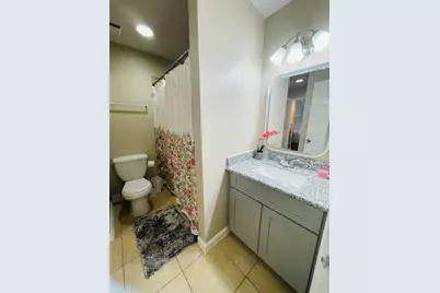 8732 Village Of Fondren Drive #8732, Houston, TX 77071 - Photo 7