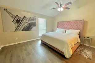 8732 Village Of Fondren Dr, Houston, TX 77071 - Photo 1