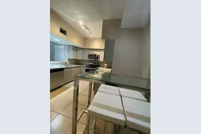 8732 Village Of Fondren Drive #8732, Houston, TX 77071 - Photo 11