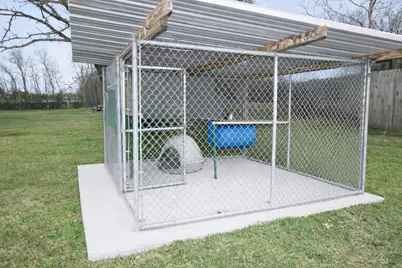 3033 Holy Road, Crosby, TX 77532 - Photo 21