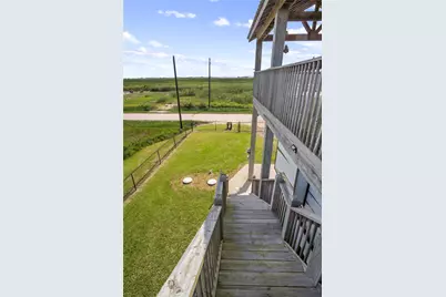 1352 Van Sant, Gilchrist, TX 77617 - Photo 17