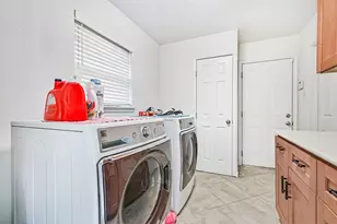 5106 Harbor Light Dr, Dickinson, TX 77539 - Photo 31