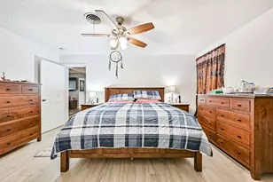 5106 Harbor Light Dr, Dickinson, TX 77539 - Photo 21