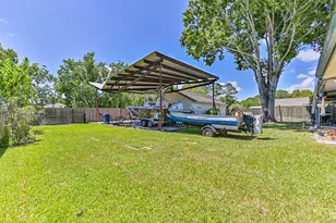 5106 Harbor Light Dr, Dickinson, TX 77539 - Photo 33