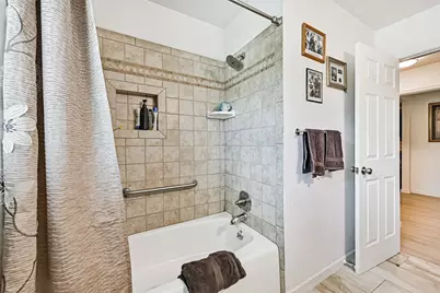 5106 Harbor Light Drive, Dickinson, TX 77539 - Photo 19