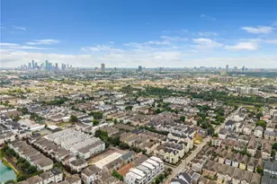 5733 Kansas St, Houston, TX 77007 - Photo 7