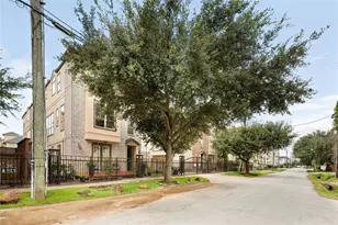 5733 Kansas St, Houston, TX 77007 - Photo 9