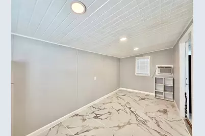 325 Texas Street, Freeport, TX 77541 - Photo 15