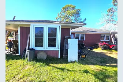 402 Sailfish Street, Freeport, TX 77541 - Photo 7