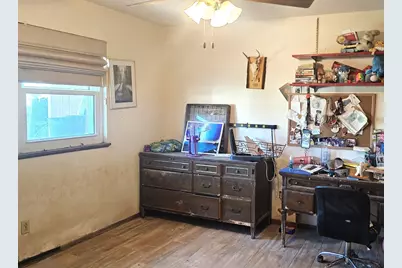 402 Sailfish Street, Freeport, TX 77541 - Photo 3