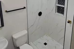 1213 N Natchez Dr, Texas City, TX 77591 - Photo 7