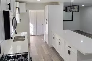 1213 N Natchez Dr, Texas City, TX 77591 - Photo 5