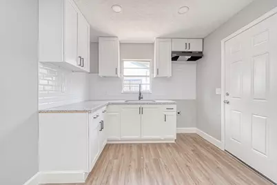 6715 Victoria Street #A, Houston, TX 77020 - Photo 31