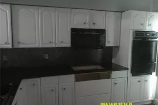12411 W Village Dr, Houston, TX 77039 - Photo 9