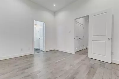 5859 Dolores Street, Houston, TX 77057 - Photo 19