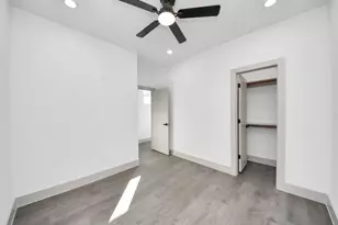 7973 Joy St, Houston, TX 77028 - Photo 27